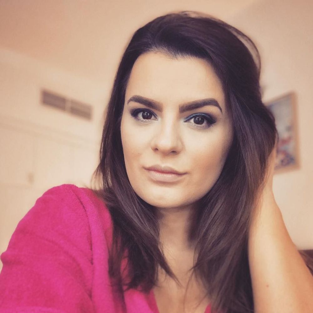 Meet your Posher, Madalina